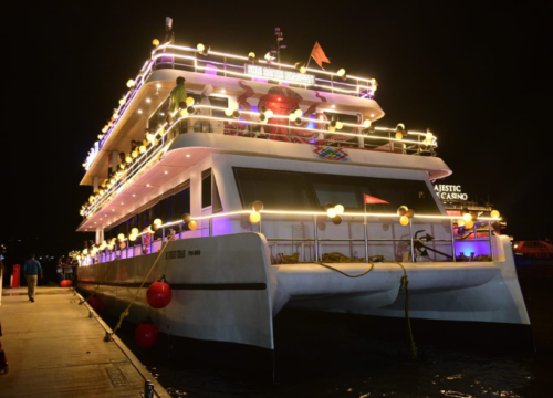 Triple Deck Dinner Cruise